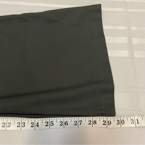 Nike Dry Fit Dark Gray Flare Leg Womens Gym, Workout / Yoga Pants - EUC-S Short - Picture 6 of 8